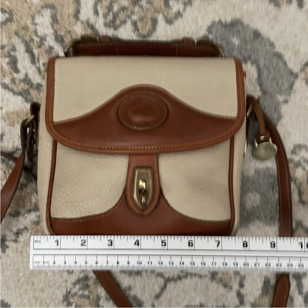 Vtg. Dooney & Bourke Surrey Satchel Crossbody Leather Pebble Grain Cream/Cognac - Picture 16 of 16